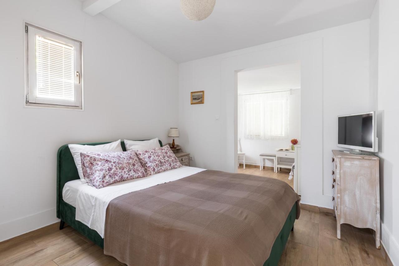Holiday Home Split Ngoại thất bức ảnh