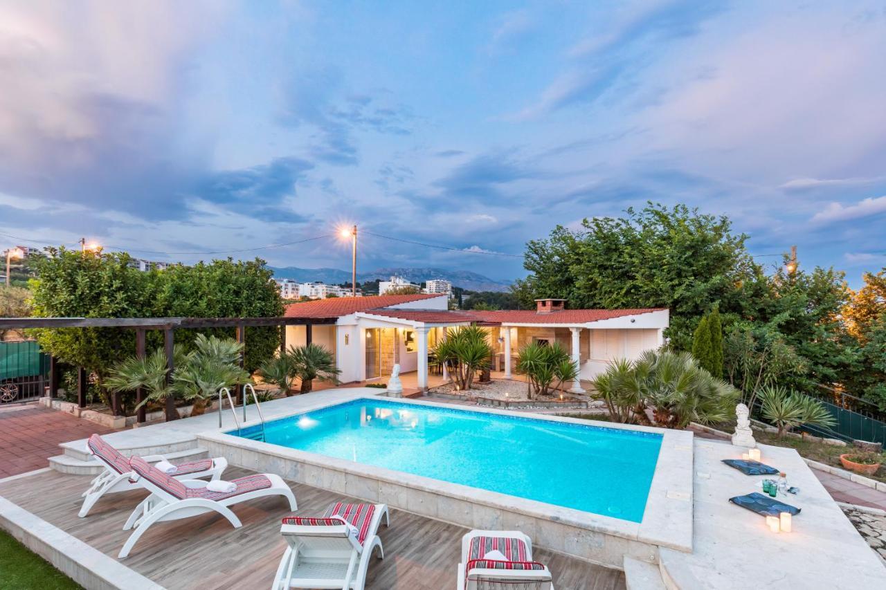Holiday Home Split Ngoại thất bức ảnh
